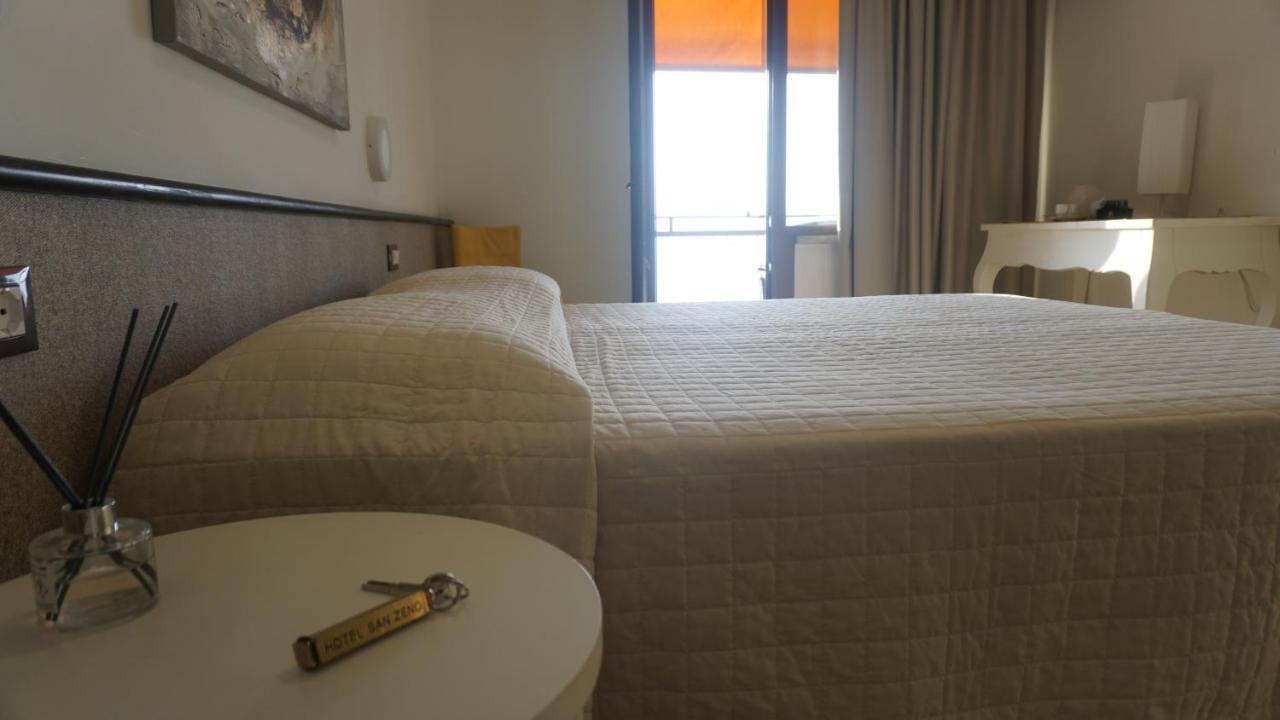 Hotel San Zeno Сан-Дзено-ди-Монтанья Экстерьер фото