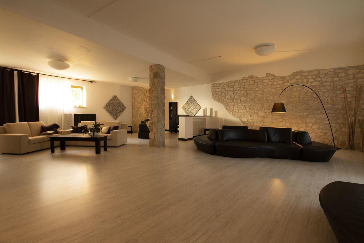 Hotel San Zeno Сан-Дзено-ди-Монтанья Экстерьер фото